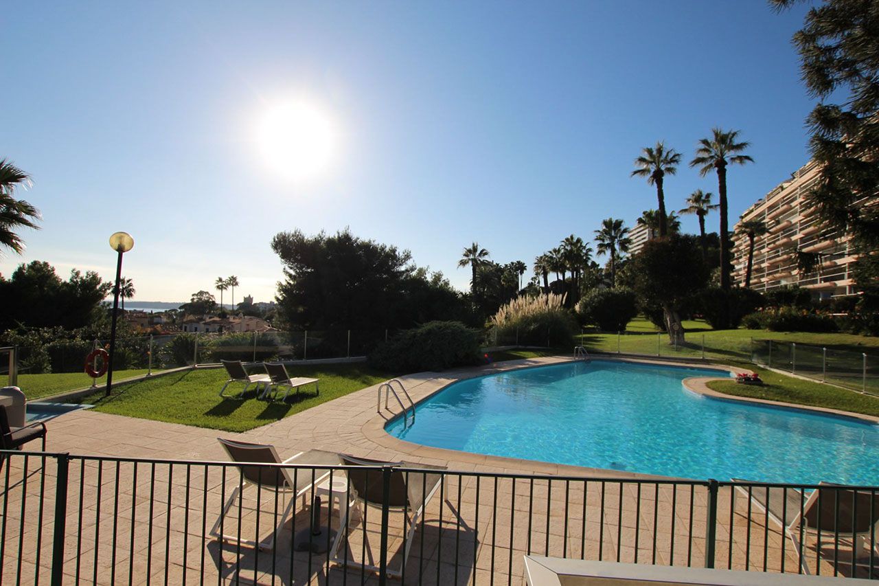 Appartamenti a Vallauris, Francia, 217 m² - foto 2