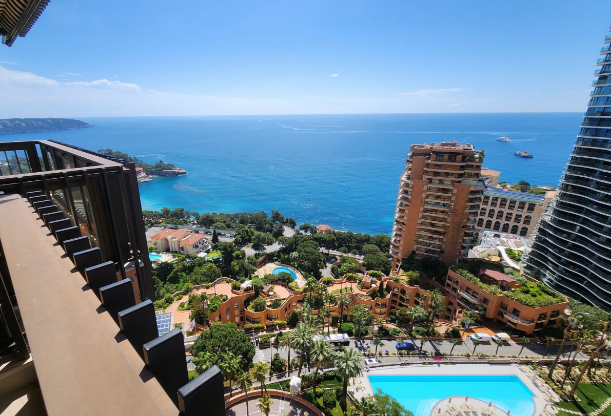 Apartment in Monaco, Monaco, 167 m² - picture 1