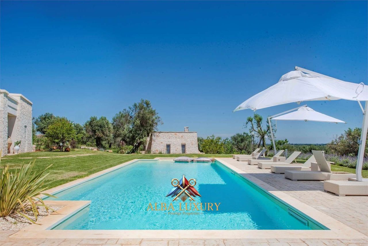 Villa in Ostuni, Italy, 700 m² - picture 10