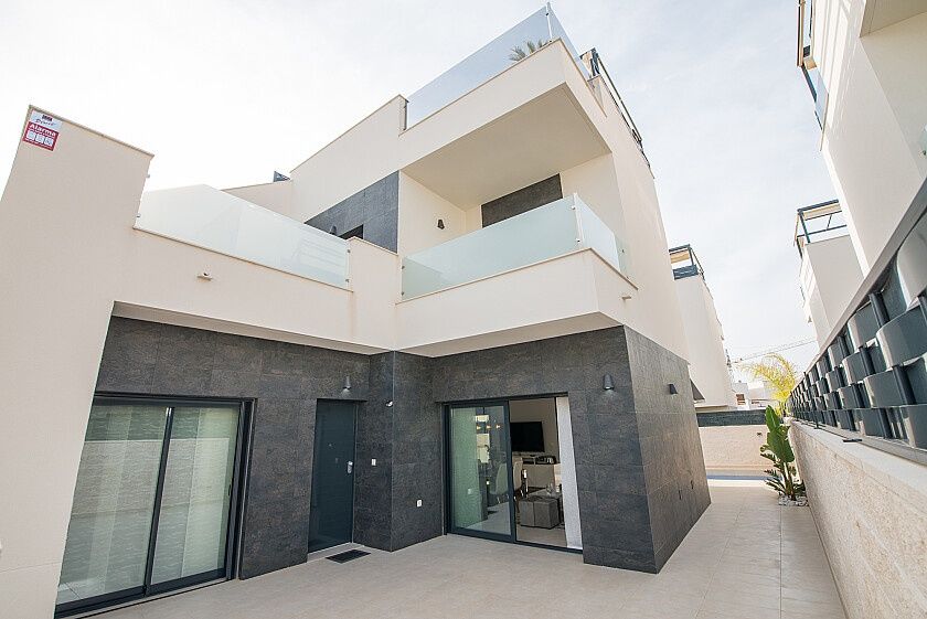 Villa in Benijófar, Spanien, 126 m² - Foto 1