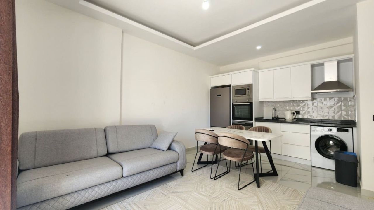 Flat in Alanya, Turkey, 50 m² - picture 1