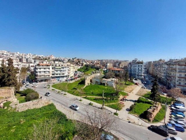 Wohnung in Thessaloniki, Griechenland, 75 m² - Foto 1