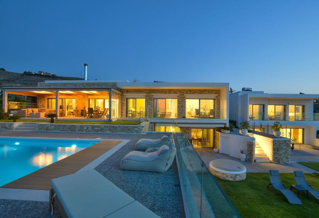 Villa en Analipsi, Grecia, 450 m² - imagen 1