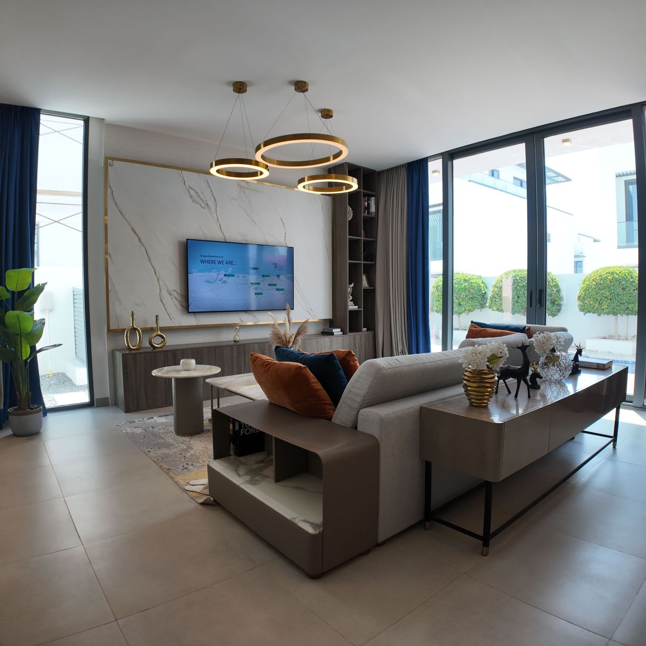 Villa à Charjah, EAU, 257 m² - image 1