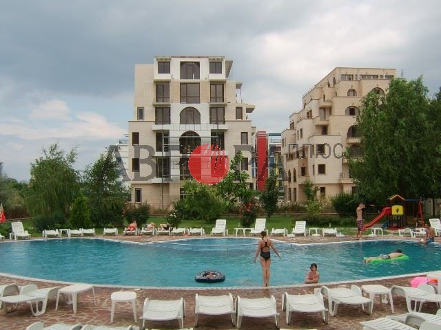 Appartement à Slantchev Briag, Bulgarie, 62 m² - image 1