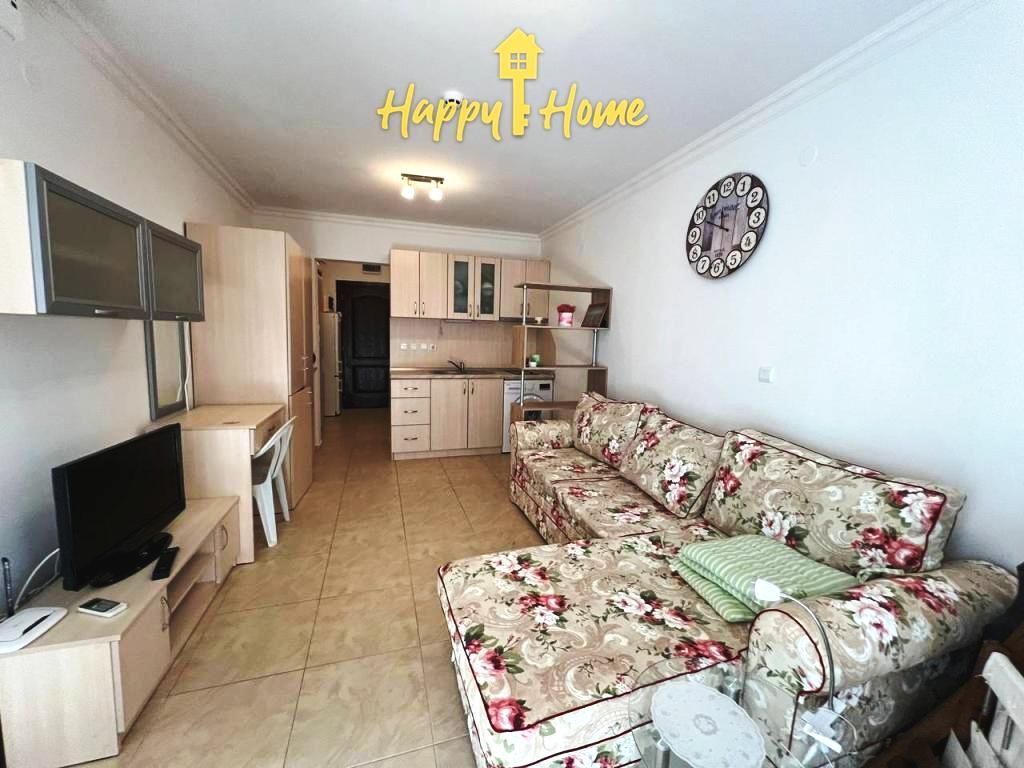 Studio in Sveti Vlas, Bulgaria, 35 m² - picture 1
