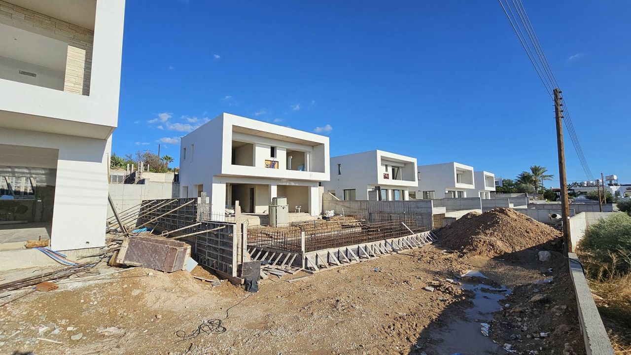 Casa en Peyia, Chipre, 235 m² - imagen 2