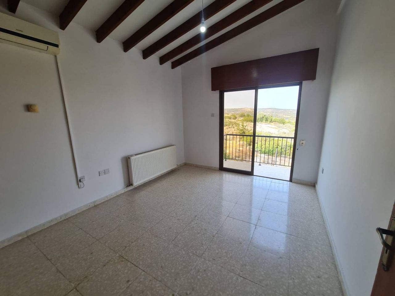 Casa en Lárnaca, Chipre, 300 m² - imagen 6