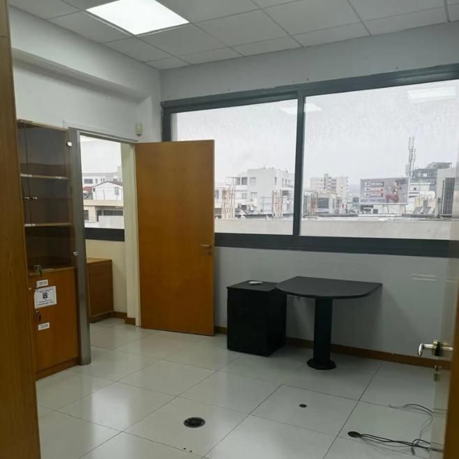 Office in Limassol, Cyprus, 200 m² - picture 7