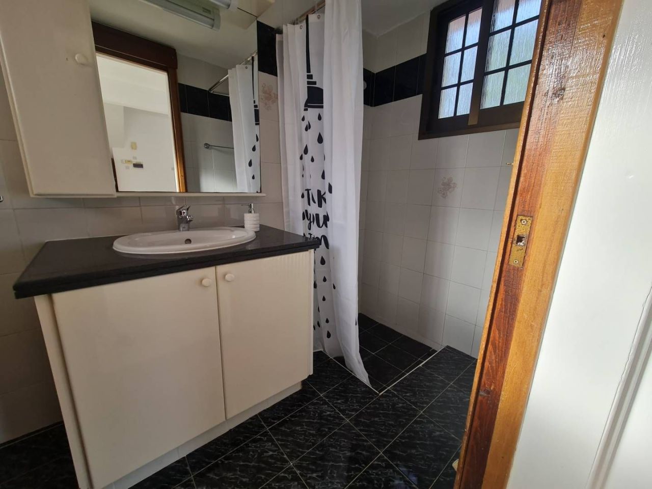 Casa en Lárnaca, Chipre, 300 m² - imagen 12