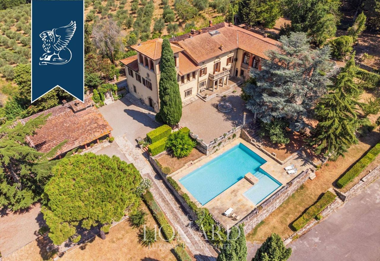 Granja en Castellina in Chianti, Italia, 4 200 m² - imagen 2