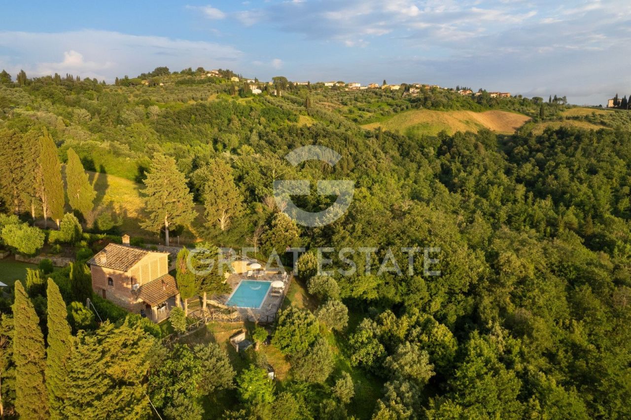Maison à Volterra, Italie, 287.55 m² - image 3