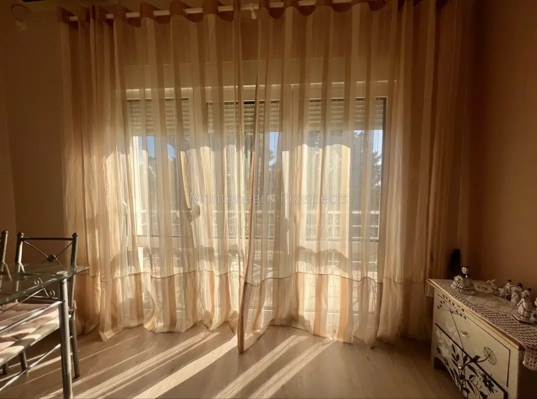 Villa in Bar, Montenegro, 360 m² - picture 12