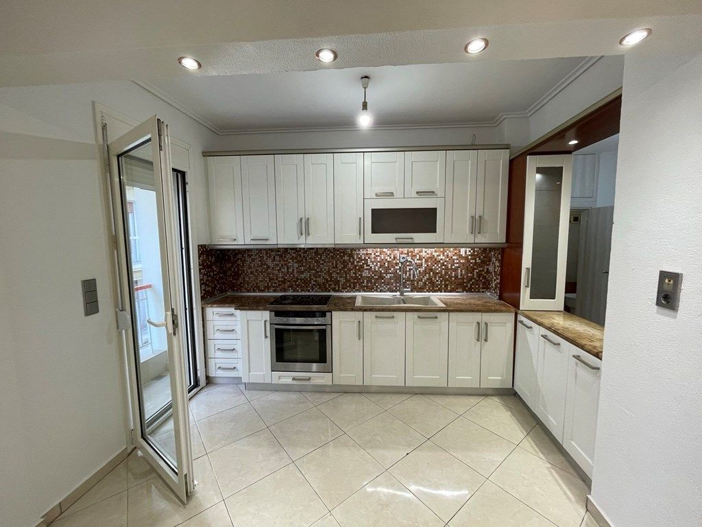 Appartement à Thessalonique, Grèce, 90 m² - image 1