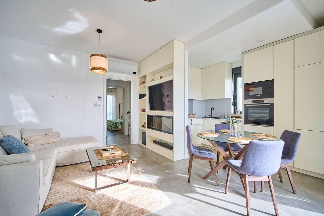 Flat in Tivat, Montenegro, 62 m² - picture 7