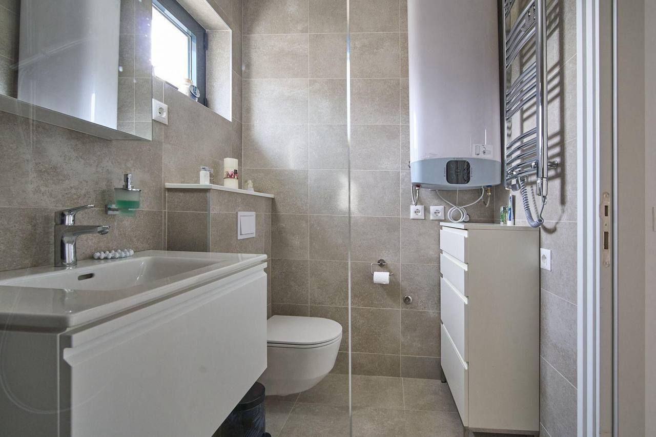 Flat in Tivat, Montenegro, 62 m² - picture 10