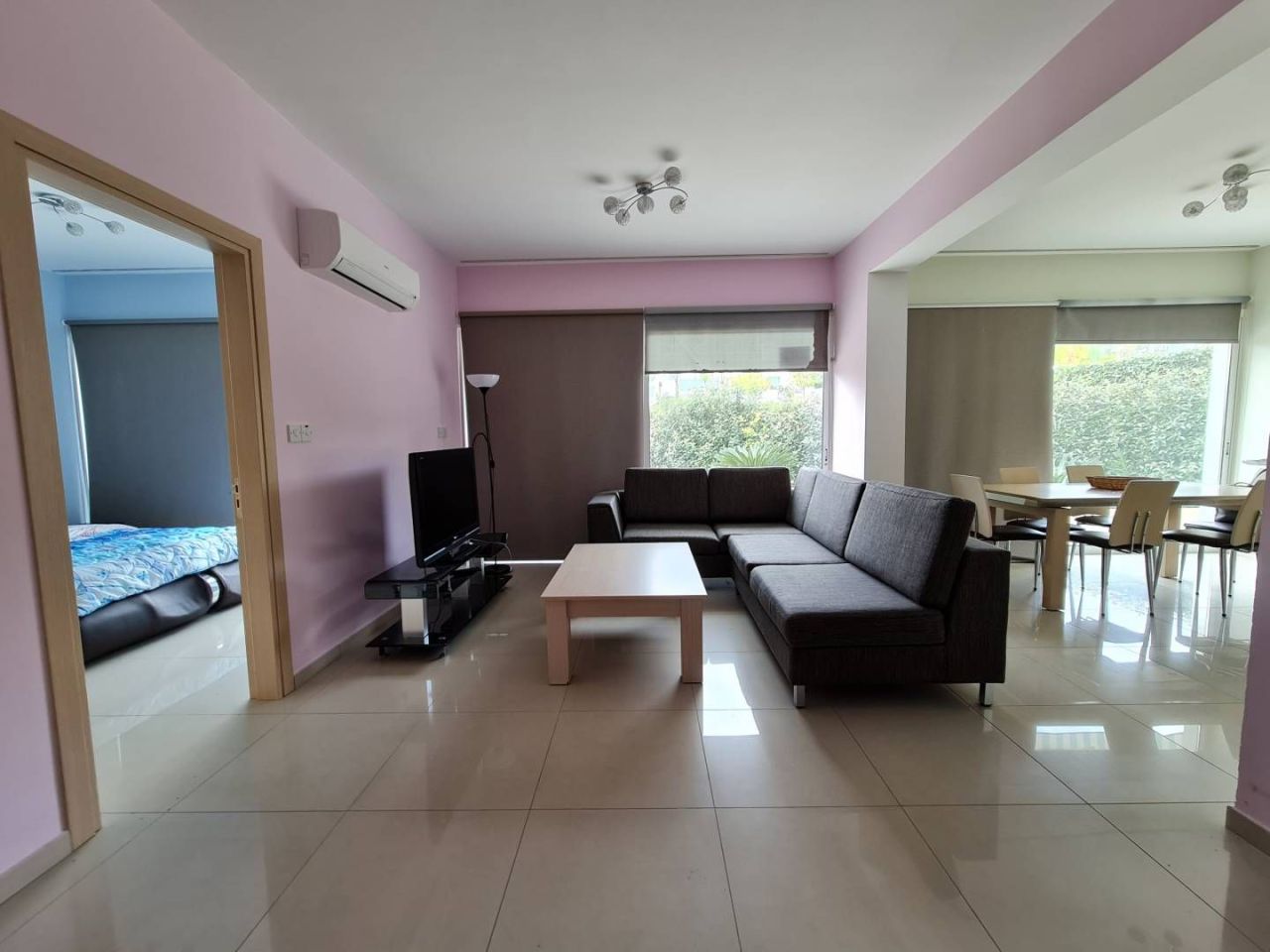 Flat in Germasogeia, Cyprus, 164 m² - picture 1