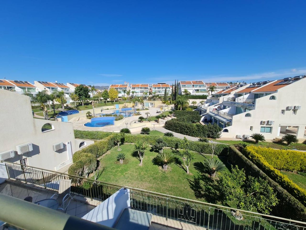 Flat in Germasogeia, Cyprus, 85 m² - picture 1