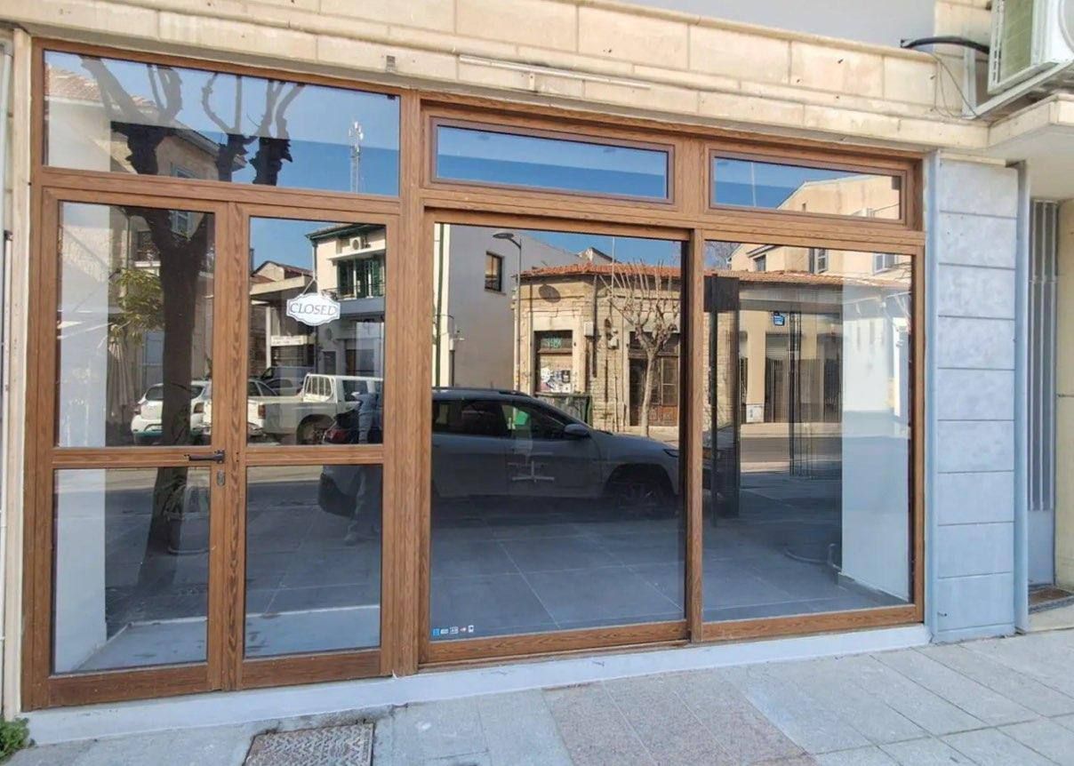 Bureau à Nicosie, Chypre, 380 m² - image 1