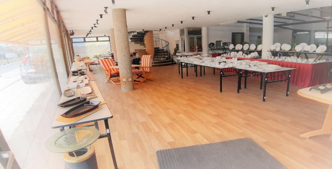 Oficina en Limasol, Chipre, 600 m² - imagen 1