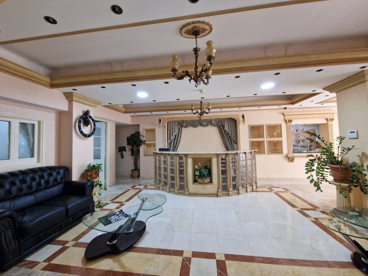 Oficina en Limasol, Chipre, 289 m² - imagen 2