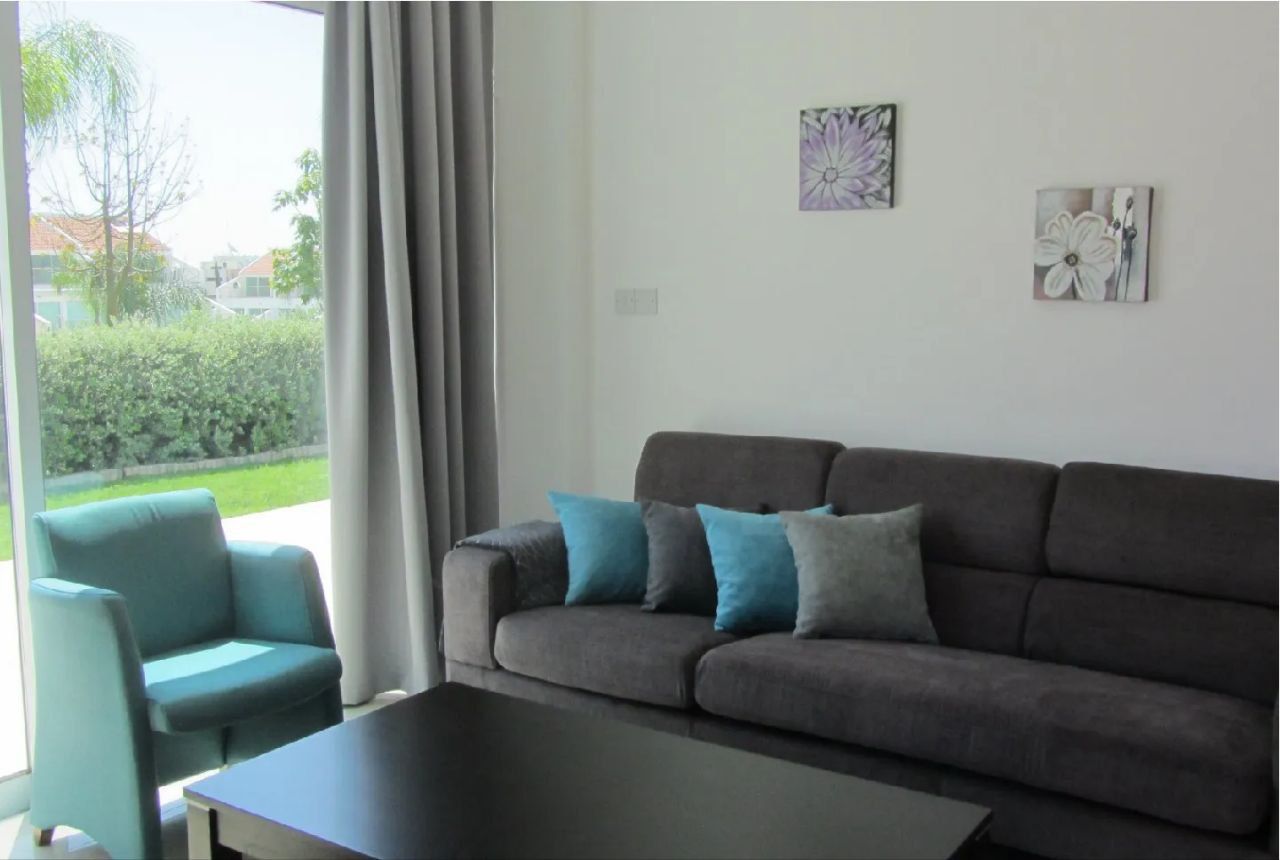 Appartement à Germasogeia, Chypre, 84 m² - image 2