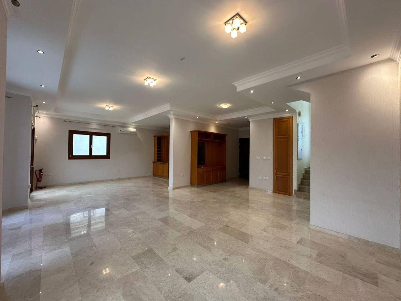 Casa en Mouttagiaka, Chipre, 300 m² - imagen 2