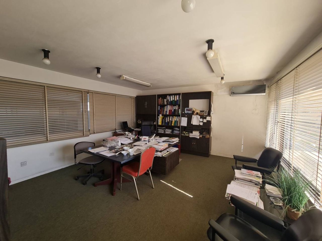 Oficina en Limasol, Chipre, 600 m² - imagen 3