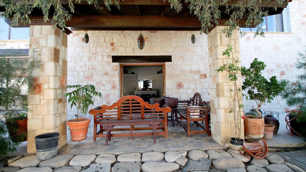 House in Kouklia, Cyprus, 682 m² - picture 5