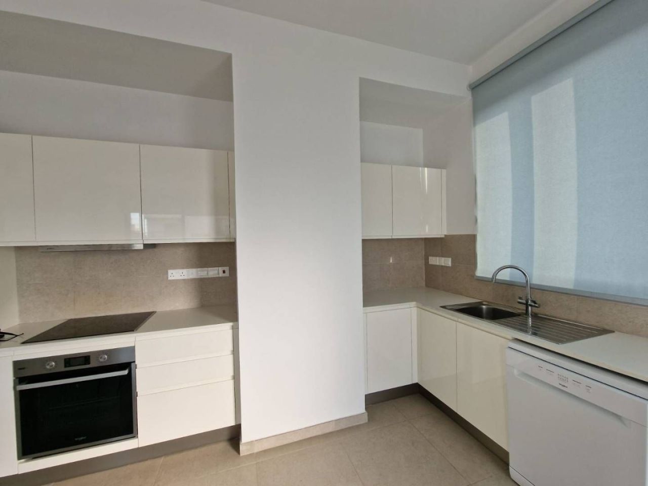 Piso en Nicosia, Chipre, 110 m² - imagen 8