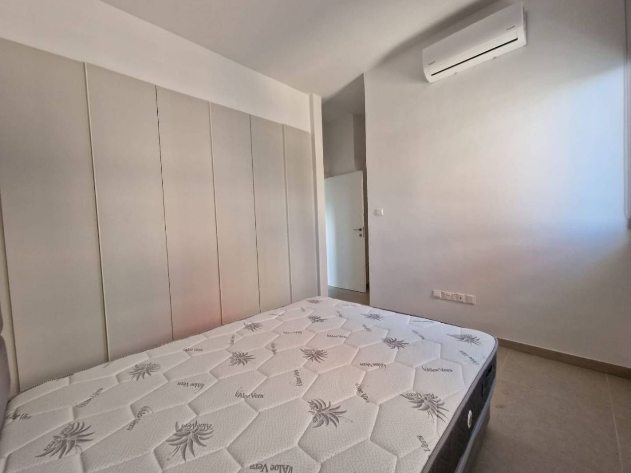 Piso en Nicosia, Chipre, 110 m² - imagen 11