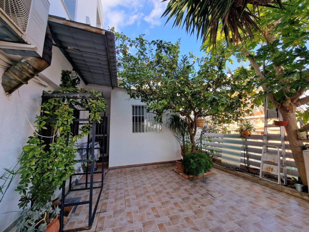 Propiedad comercial en Agios Athanasios, Chipre, 372 m² - imagen 11