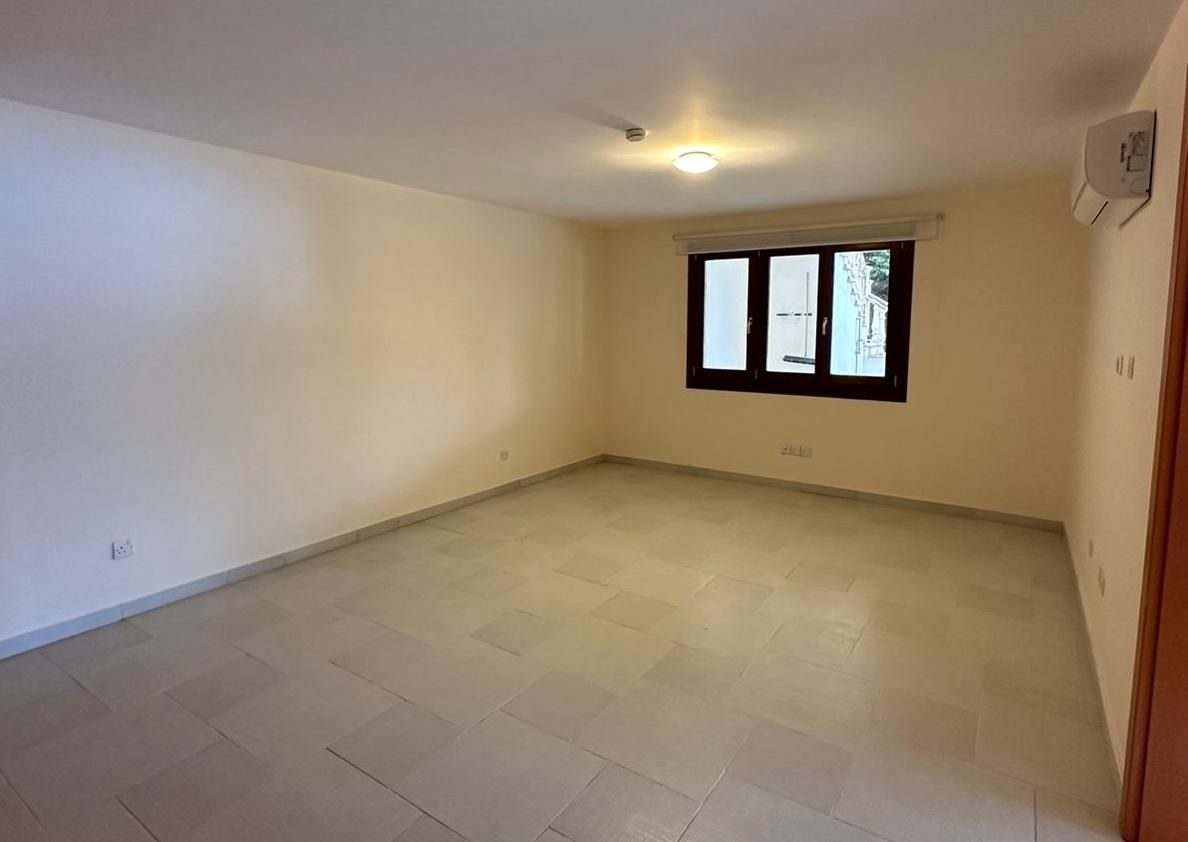 Casa en Mouttagiaka, Chipre, 300 m² - imagen 13