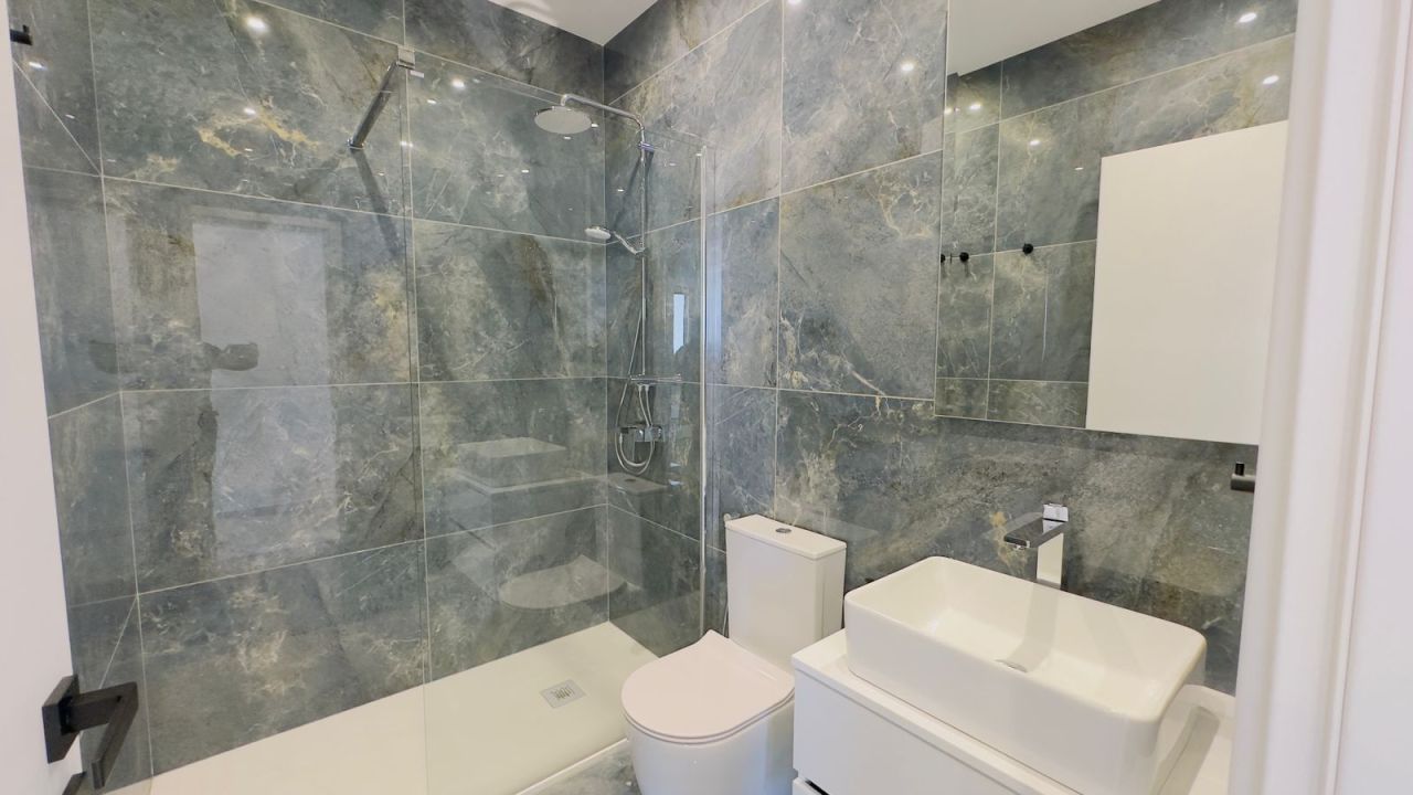 Appartamento a Mouttagiaka, Cipro, 268 m² - foto 16