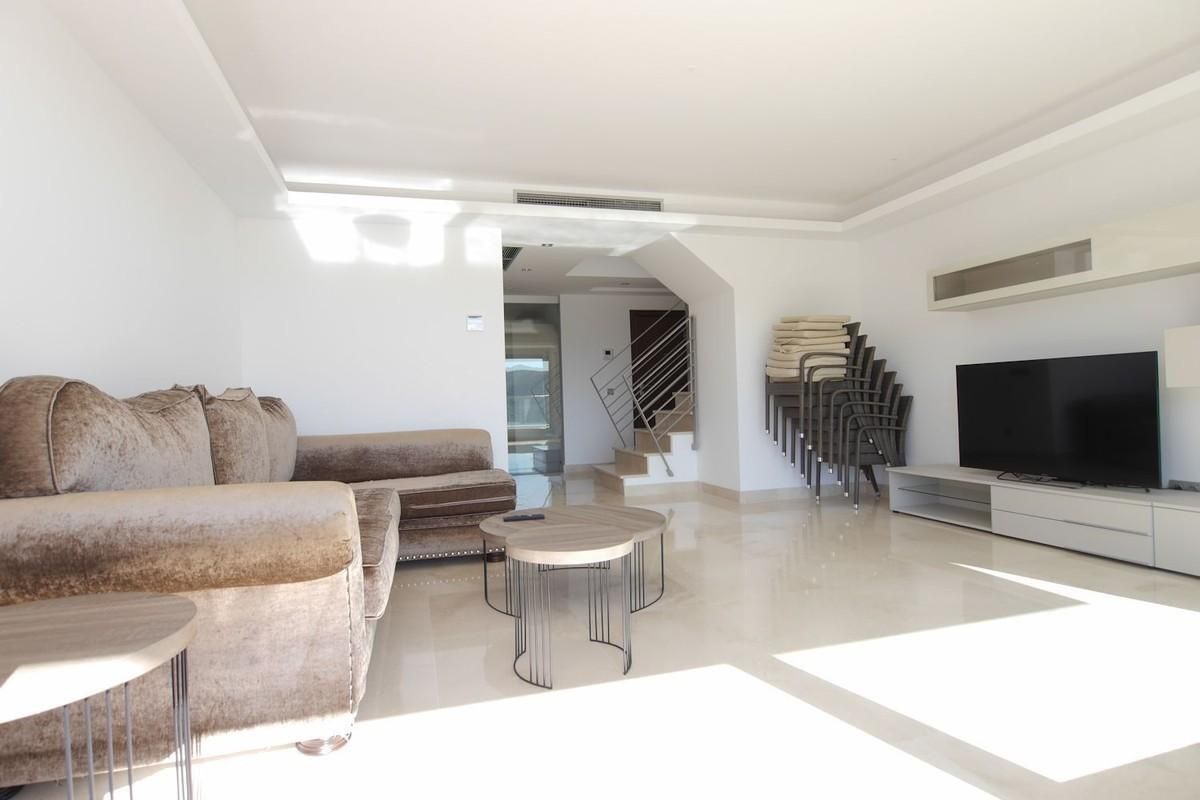 Appartamenti a San Pedro de Alcantara, Spagna, 105 m² - foto 2