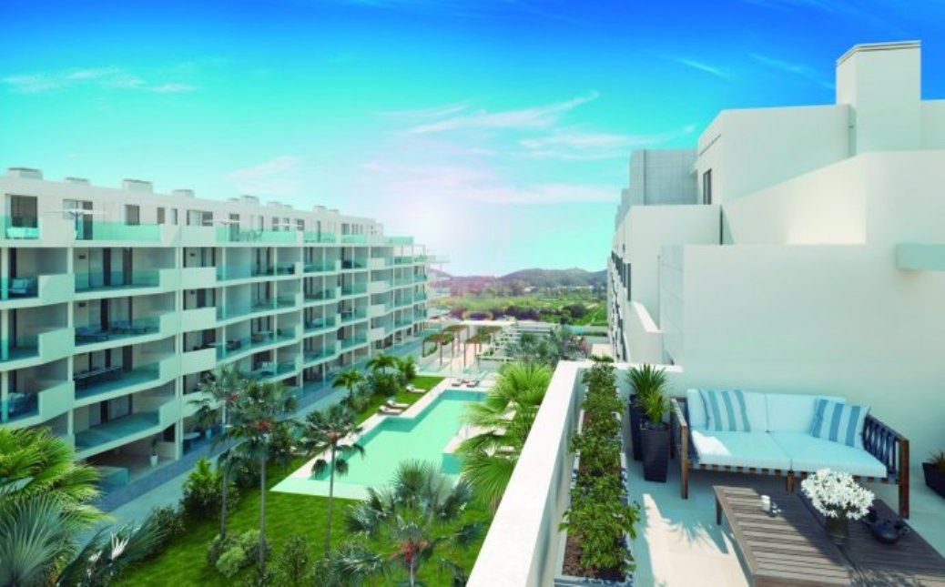 Apartamento en Fuengirola, España, 80 m² - imagen 1