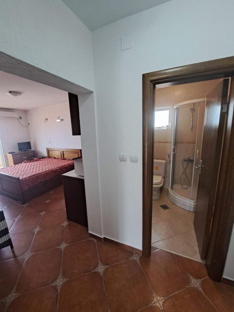 Piso en Utjeha, Montenegro, 28 m² - imagen 6