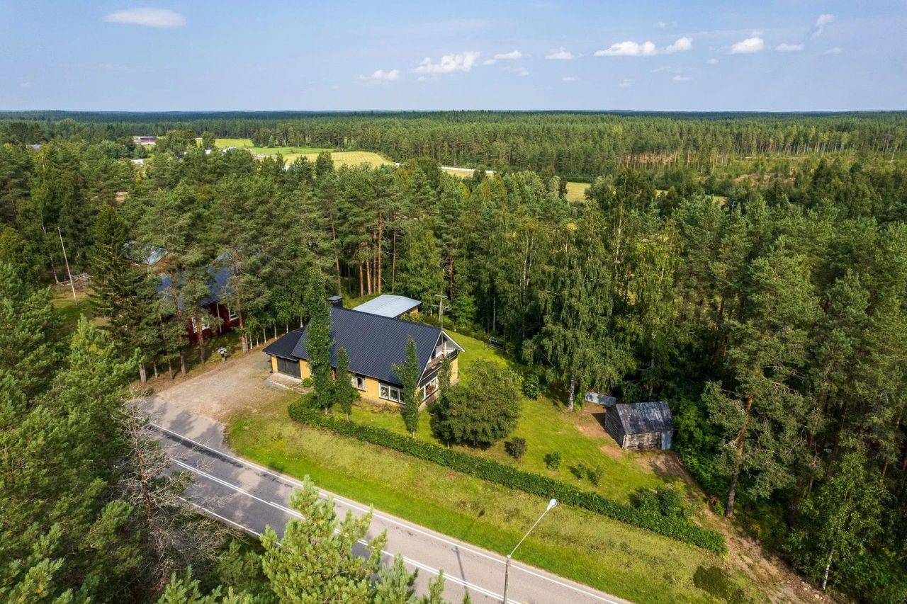 Casa en Perho, Finlandia, 200 m² - imagen 1