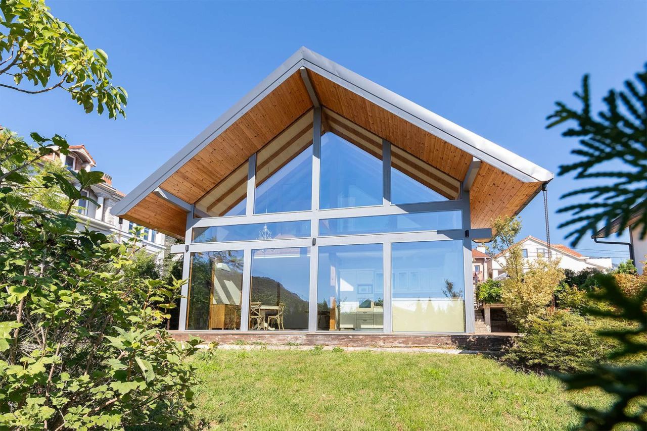 Villa in Tivat, Montenegro, 220 m² - Foto 1