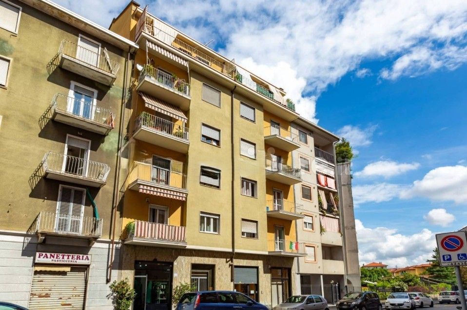 Piso en Turín, Italia, 70 m² - imagen 1