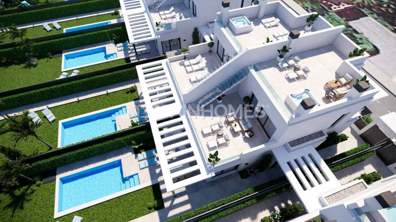Villa en Los Alcázares, España, 351 m² - imagen 5