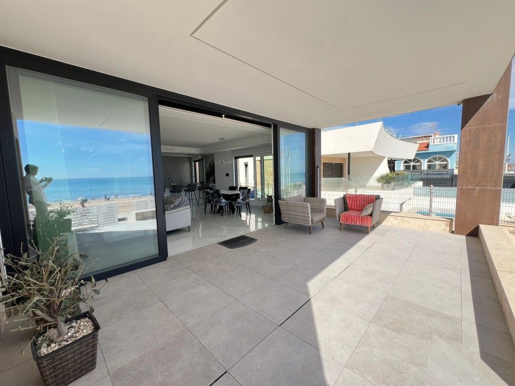 Villa in Torrevieja, Spain, 94 m² - picture 4