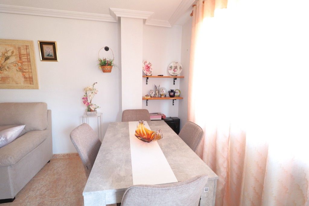 Apartment in Torrevieja, Spain, 70 m² - picture 8