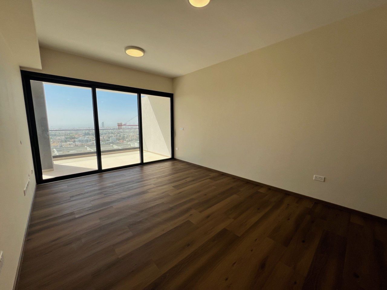 Apartment in Agios Athanasios, Cyprus - picture 5