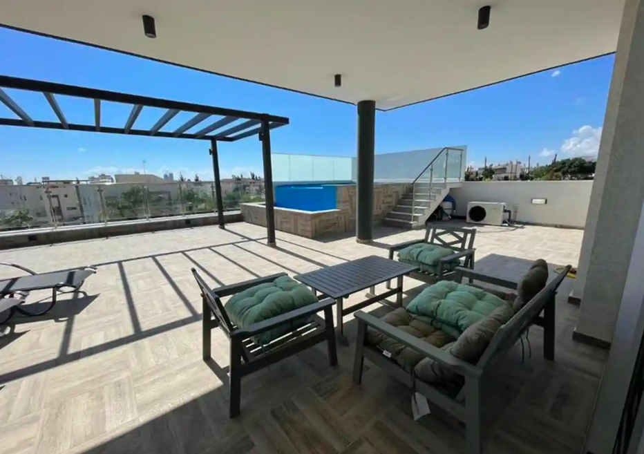 Apartment in Germasogeia, Cyprus, 250 m² - picture 8