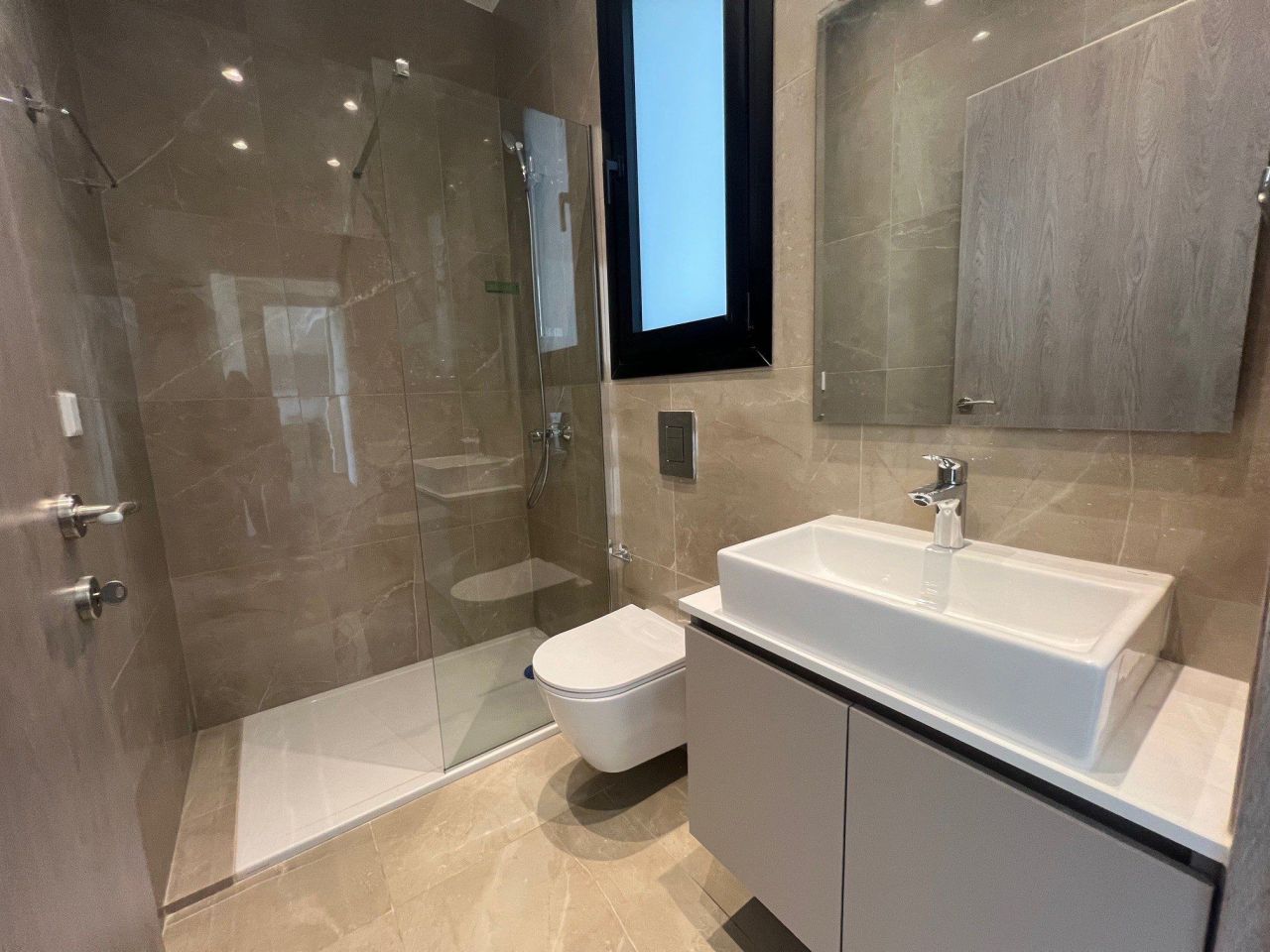 Apartment in Agios Athanasios, Cyprus - picture 9