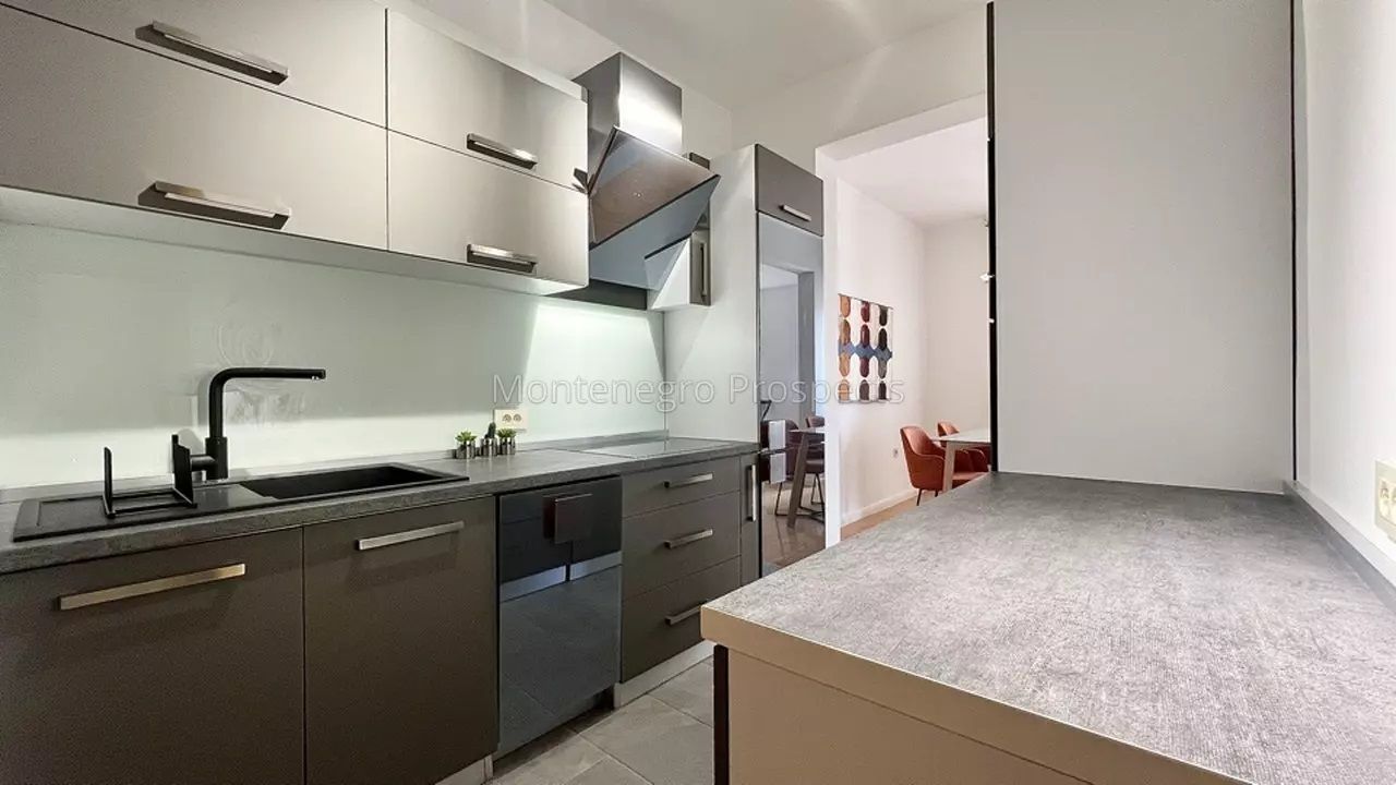 Apartment in Bar, Montenegro, 90 m² - picture 1