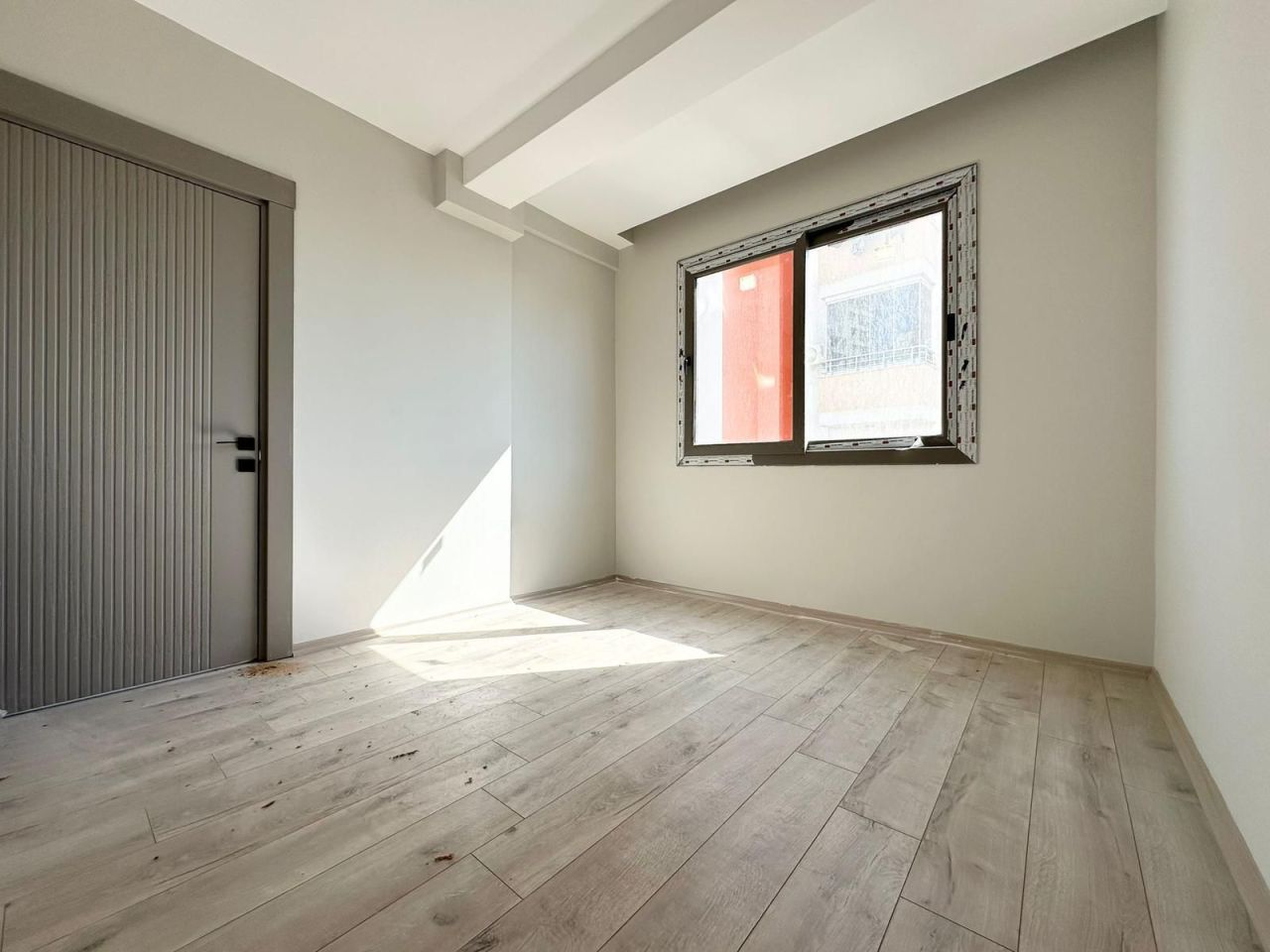 Flat in Mersin, Turkey, 54 m² - picture 9