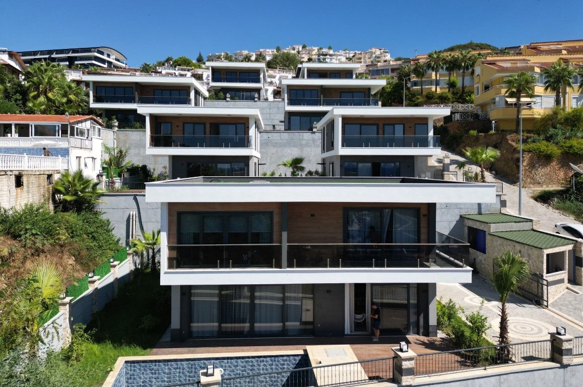Villa à Alanya, Turquie, 250 m² - image 1