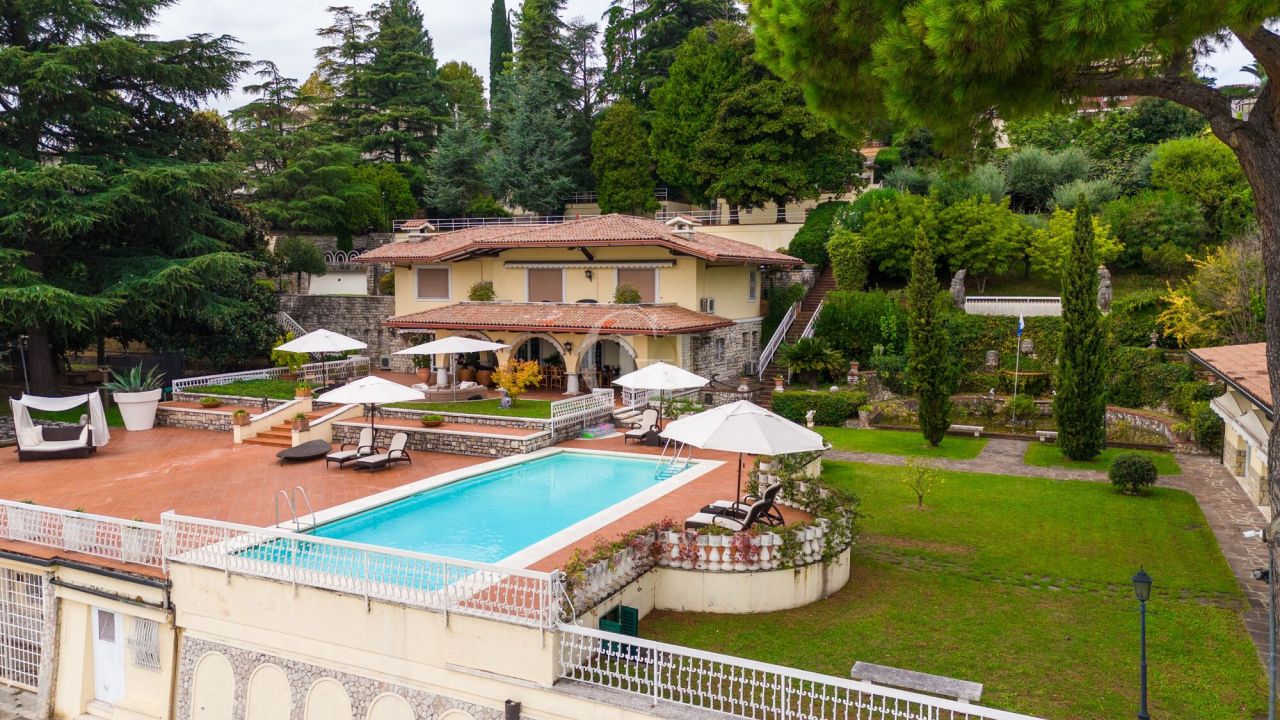 Villa in Gardasee, Italien, 1 000 m² - Foto 7
